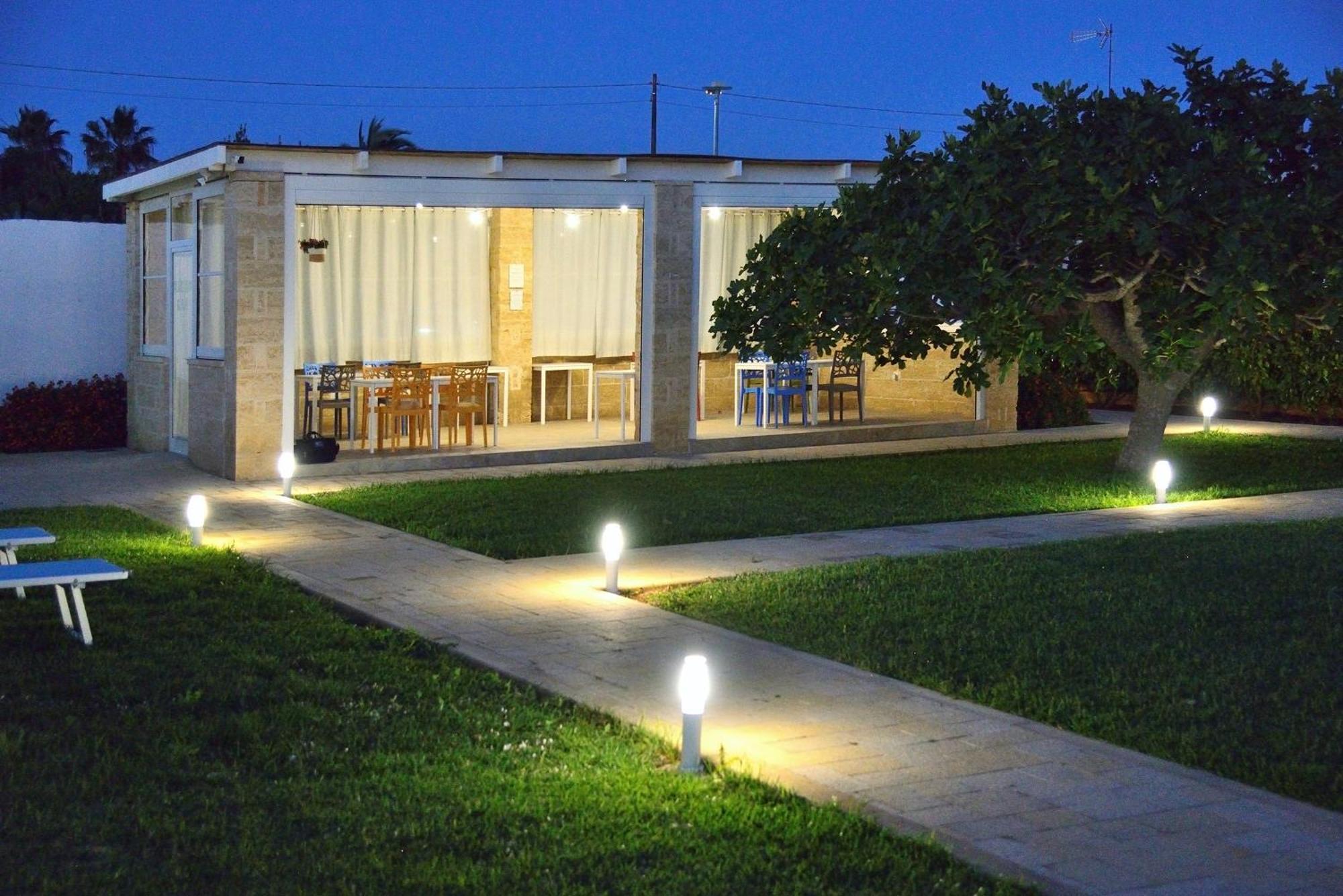 Domus Terra Mare Bed & Breakfast 5*